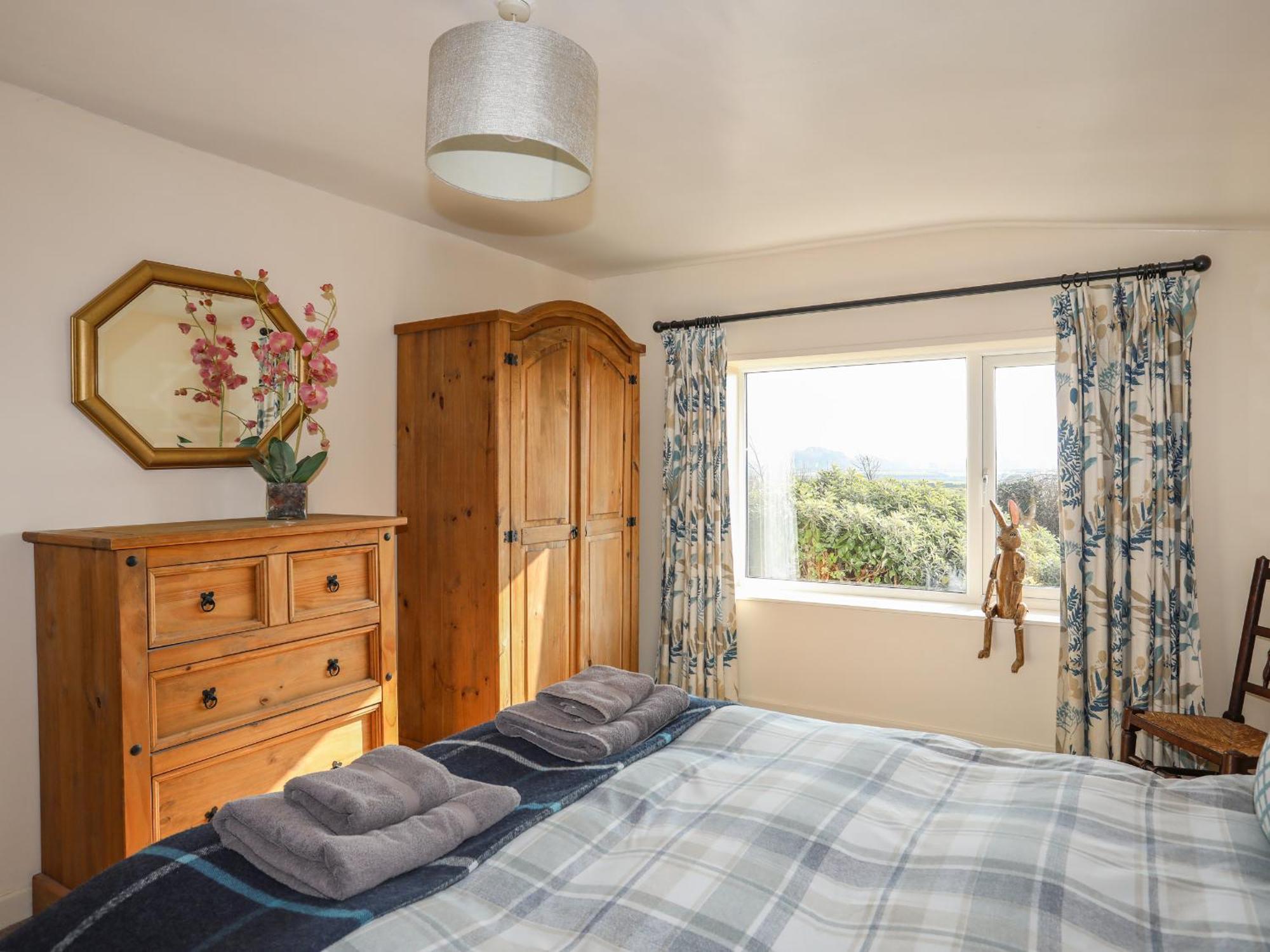 Tan Twr Farm Cottage Dwyran Екстер'єр фото